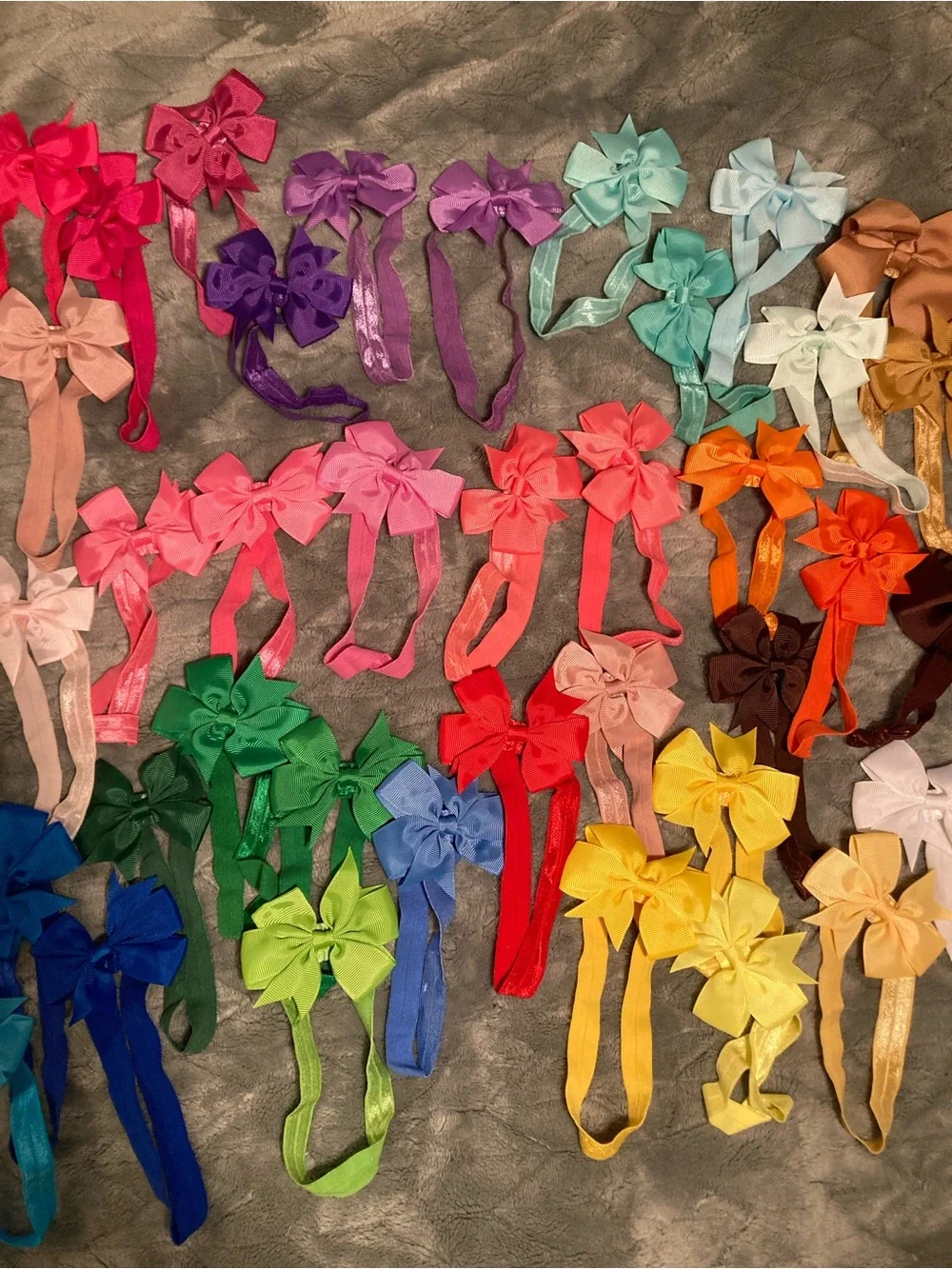 50 baby/toddler hair headband bows! Like new, all colors! 🎀